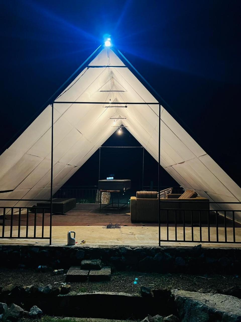 Отель Basecamp - Яла Экстерьер фото